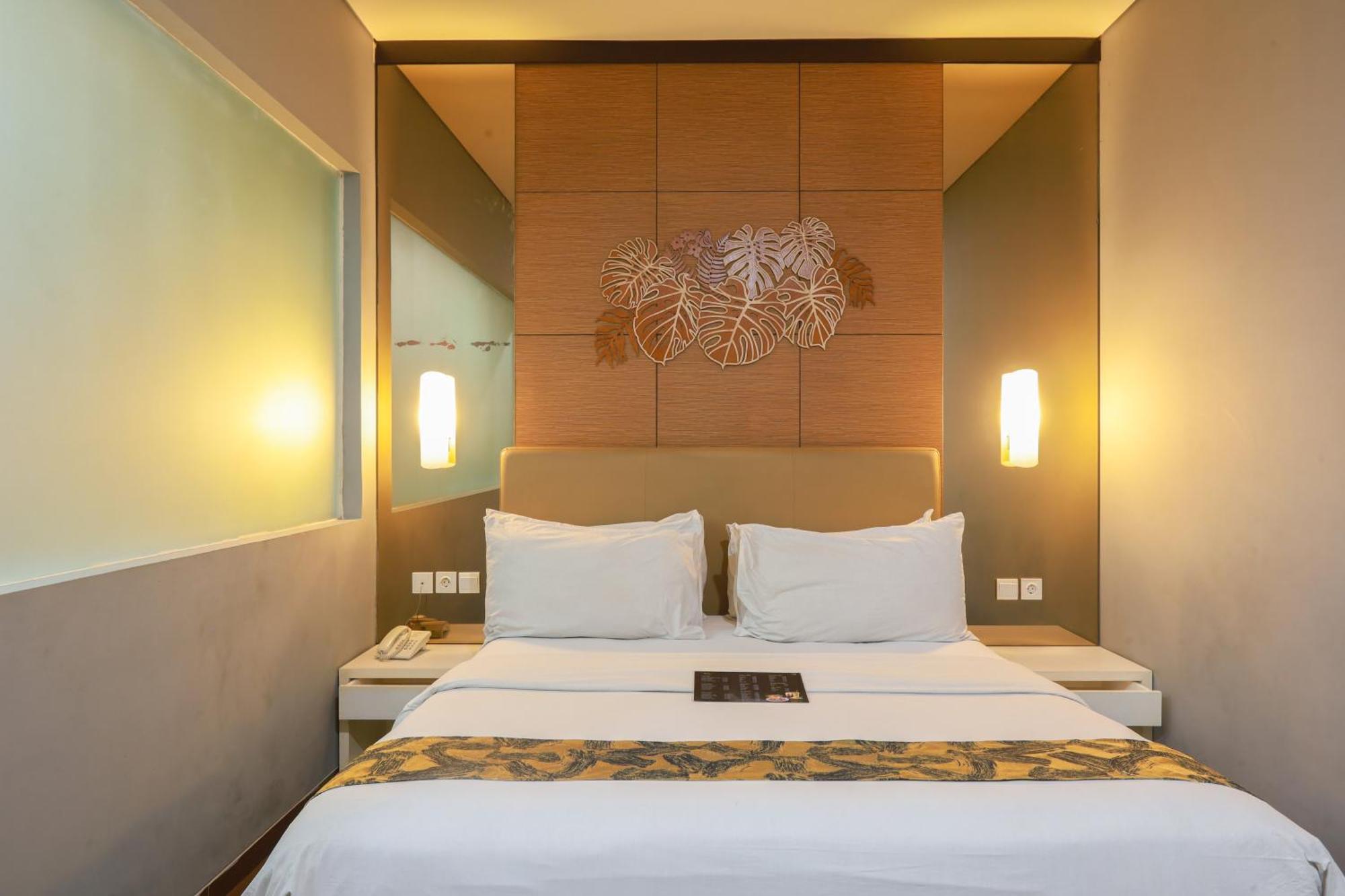 Terraz Tree Hotel Джакарта Екстер'єр фото
